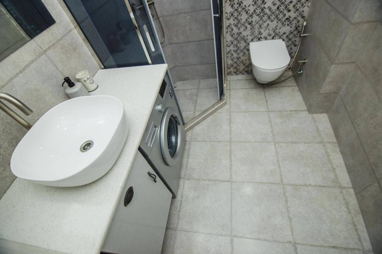 New Wave 2 Apartment Batumi Luaran gambar