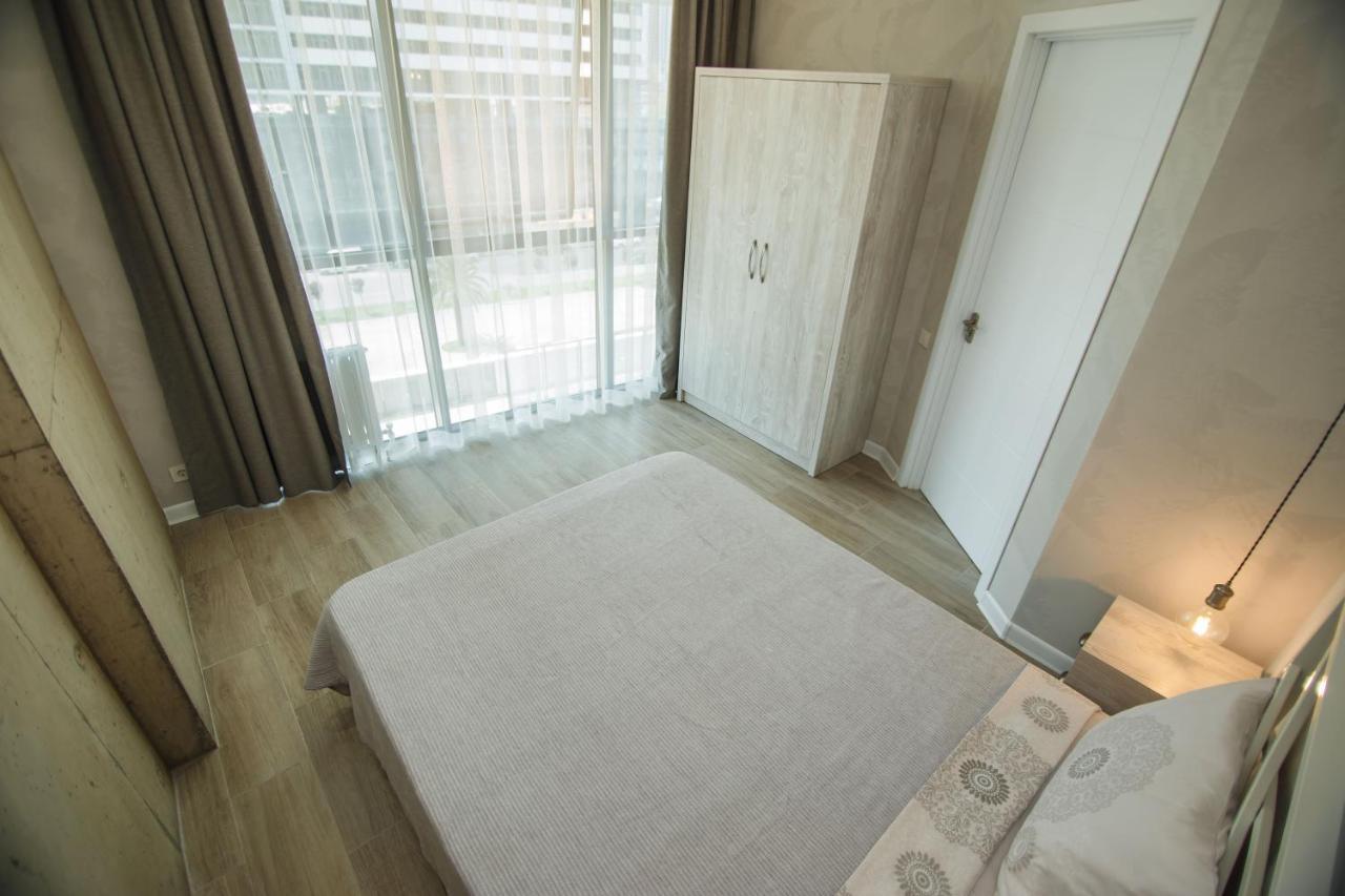 New Wave 2 Apartment Batumi Luaran gambar