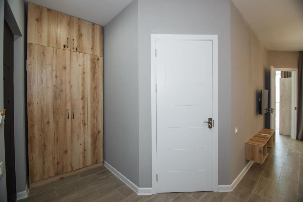 New Wave 2 Apartment Batumi Luaran gambar
